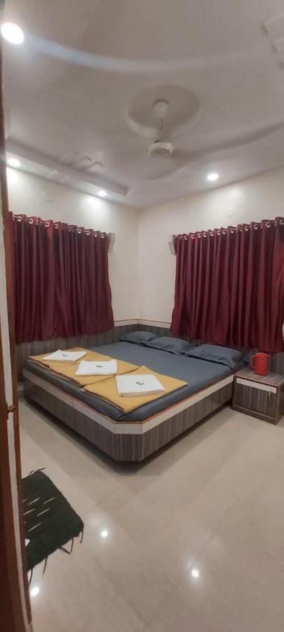שירדי Sai Raghunandan Guest House מראה חיצוני תמונה
